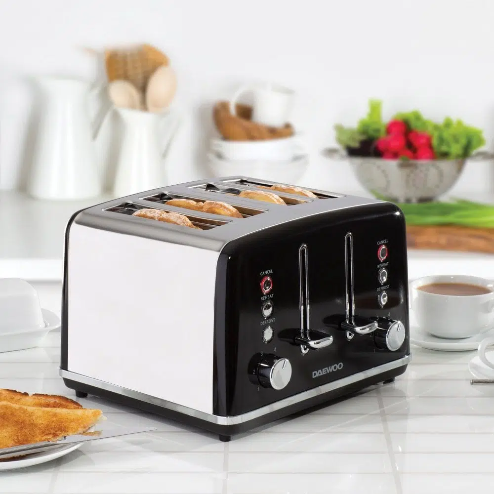 5 Best (4 Slice Toasters To Buy) In USA | Buyer’s Guide & Reviews |