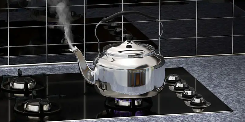 How to Use a Tea Kettle on the Stove